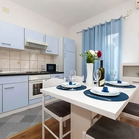 Appartamento In Vrbnik/insel Krk 13606 *