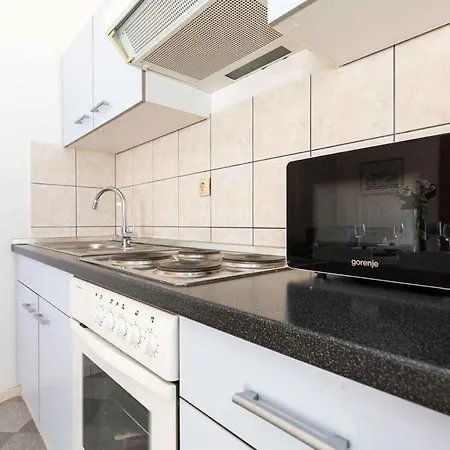 Appartamento In Vrbnik/insel Krk 13606 Vrbnik (Primorje-Gorski Kotar)