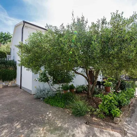 Appartamento In Vrbnik/insel Krk 13606 *
